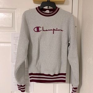 Women’s Vintage Champion Pullover